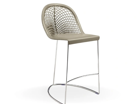 Sgabello in cuoio Guapa di Midj