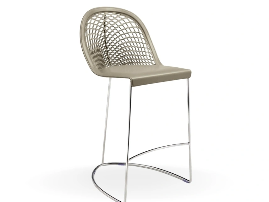 Sgabello in cuoio Guapa di Midj